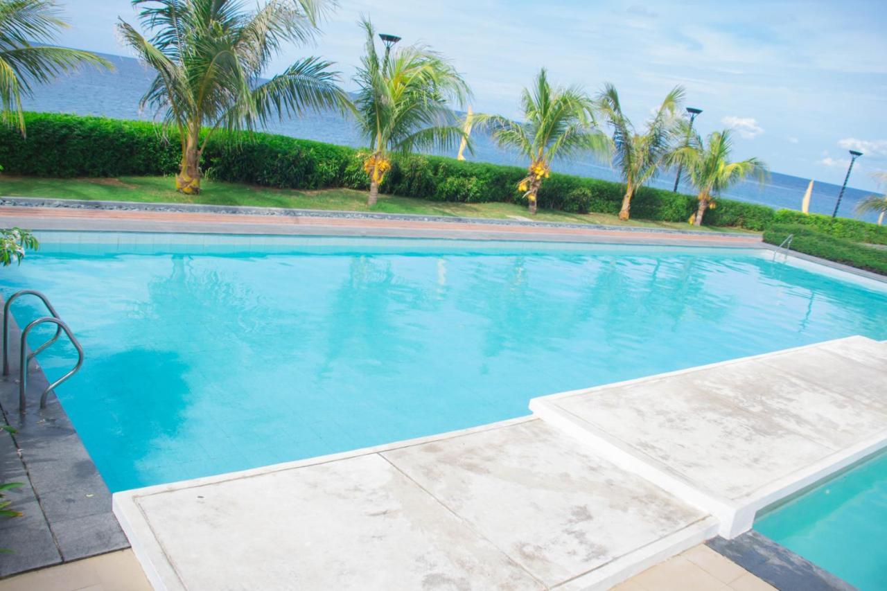 Villa Oceanfront At Arterra, Fast Wifi, Nflix, Kitchen -C à Île de Mactan Extérieur photo